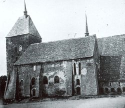Der Meldorfer Dom vor der Restaurierung etwa um 1865