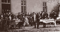 Im Hof des "Bürgervereins" – in der Borgerforeningen und dem Ständehaus waren die erste Lazarette untergebracht 