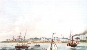 Sommerbetrieb unterm Danebrog vor dem 1819 entstandenen Seebad Wyk auf Föhr