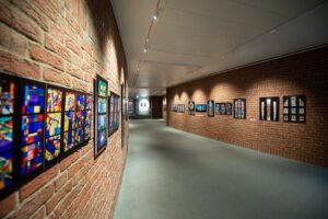  Beitragsbild für Leuchtende Schätze - Ausstellung Kirchenfenster